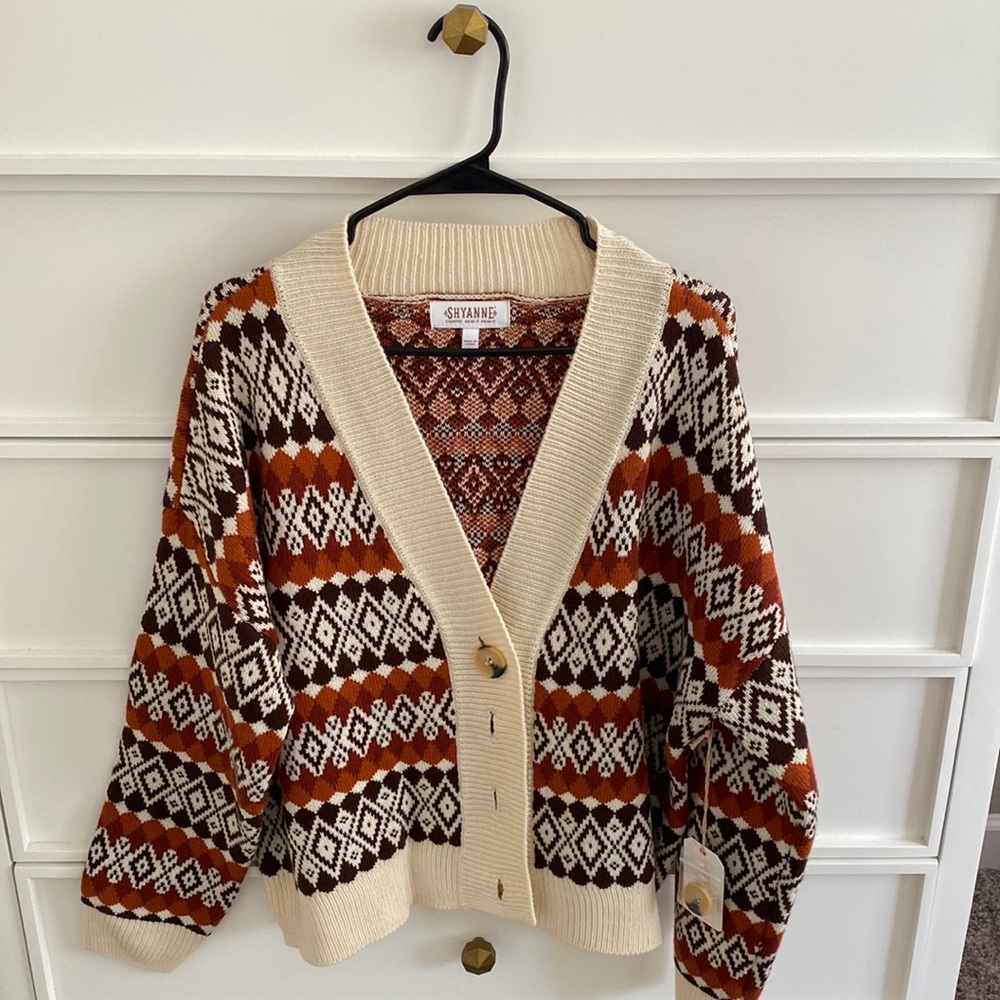 Shyanne cardigan, size L, multi colored.